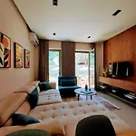 Sea Song Luxury In Diamond Hill 아파트 Vlorë