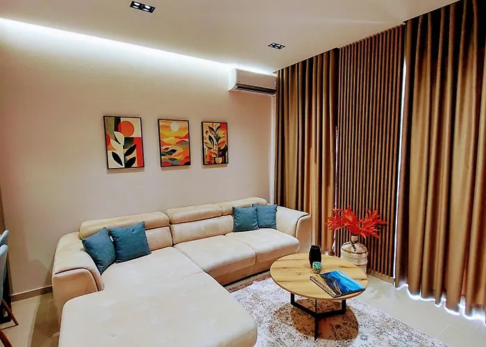 Sea Song Luxury In Diamond Hill Apartment Vlore